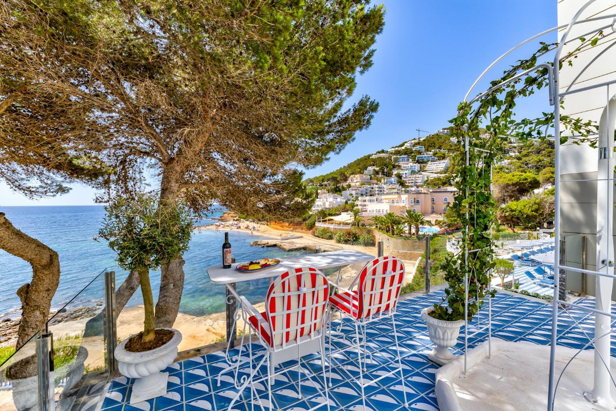 Hotel Mongibello Ibiza (Adults Only) Santa Eularia des Riu Exterior photo