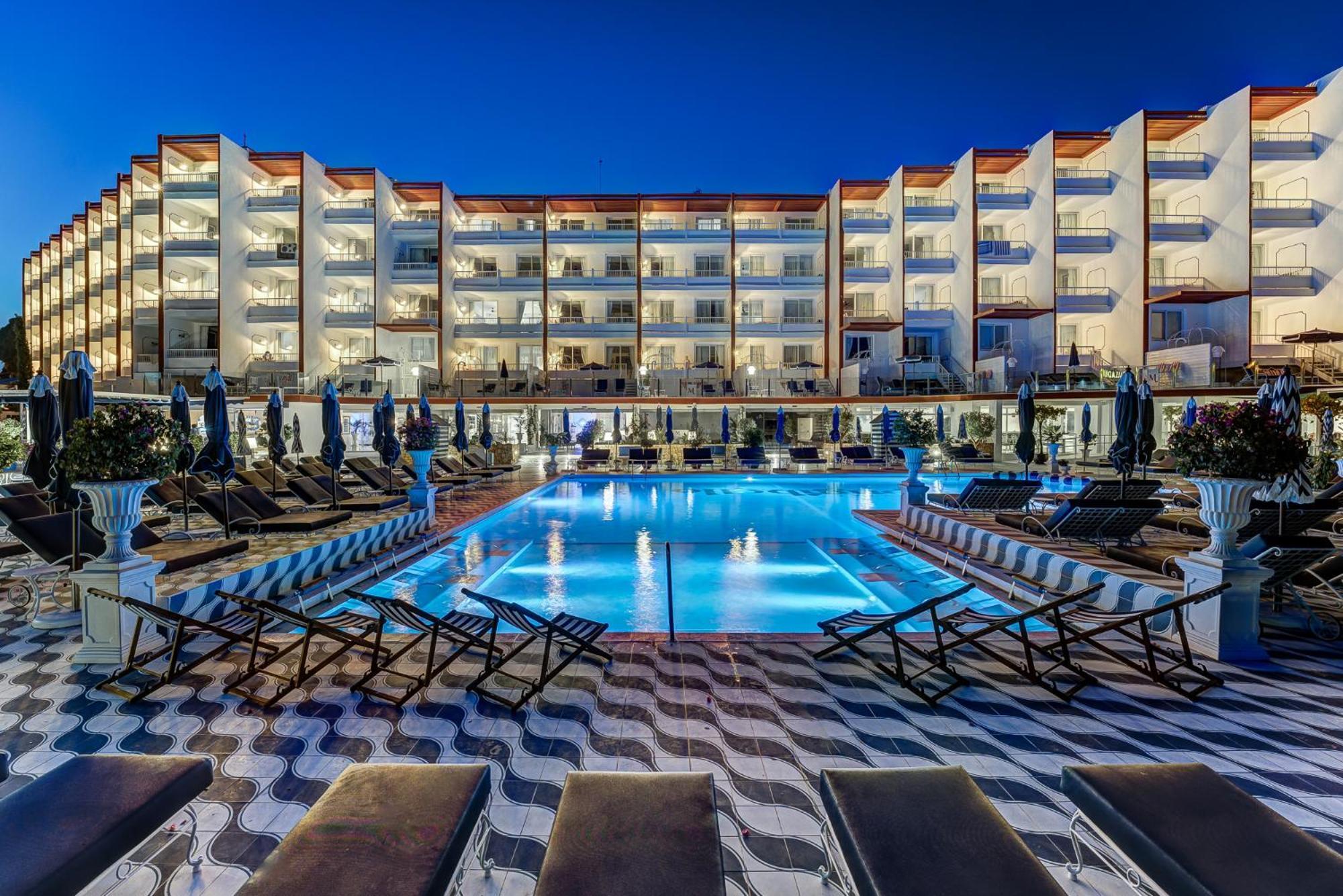 Hotel Mongibello Ibiza (Adults Only) Santa Eularia des Riu Exterior photo