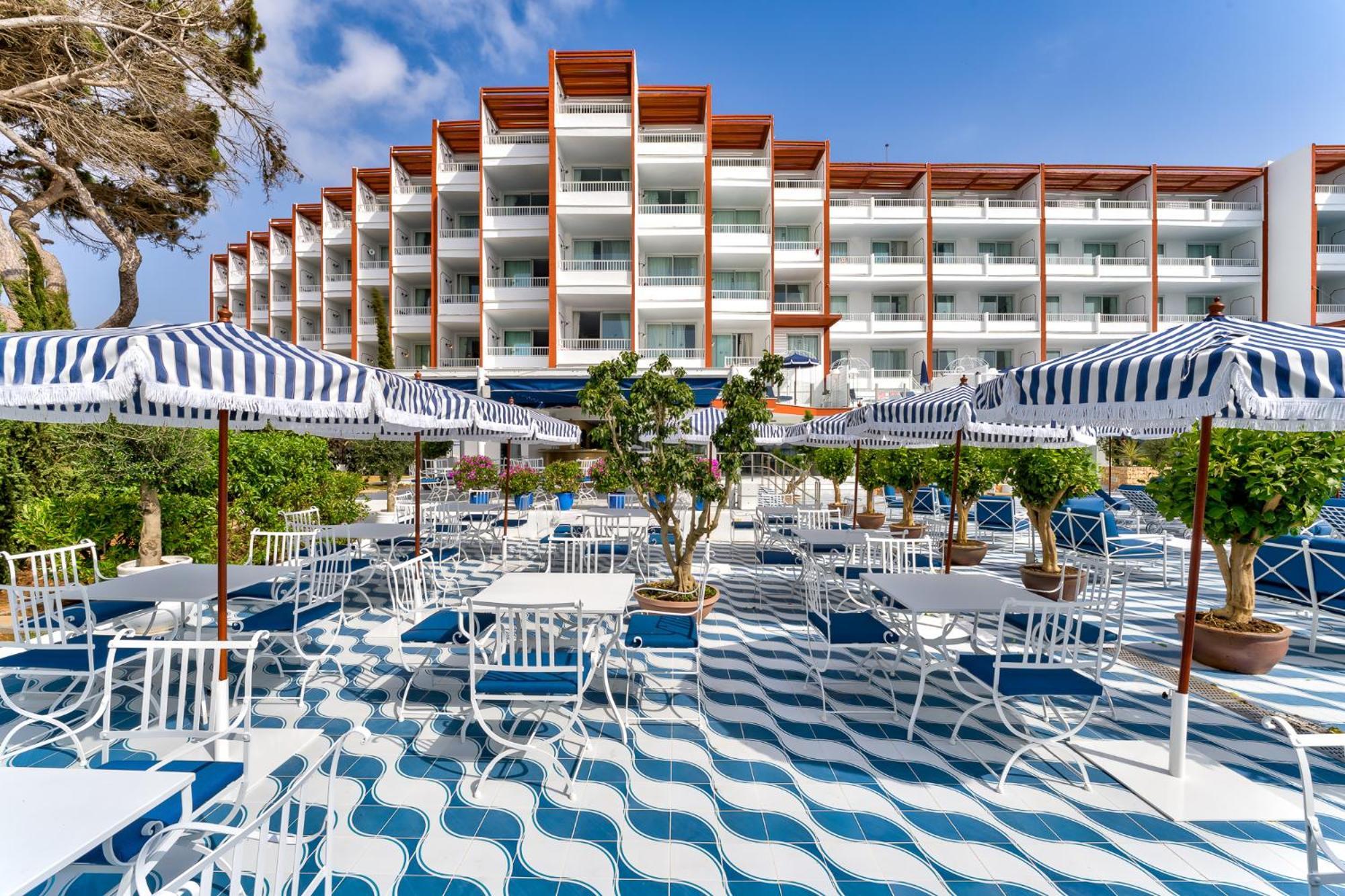 Hotel Mongibello Ibiza (Adults Only) Santa Eularia des Riu Exterior photo