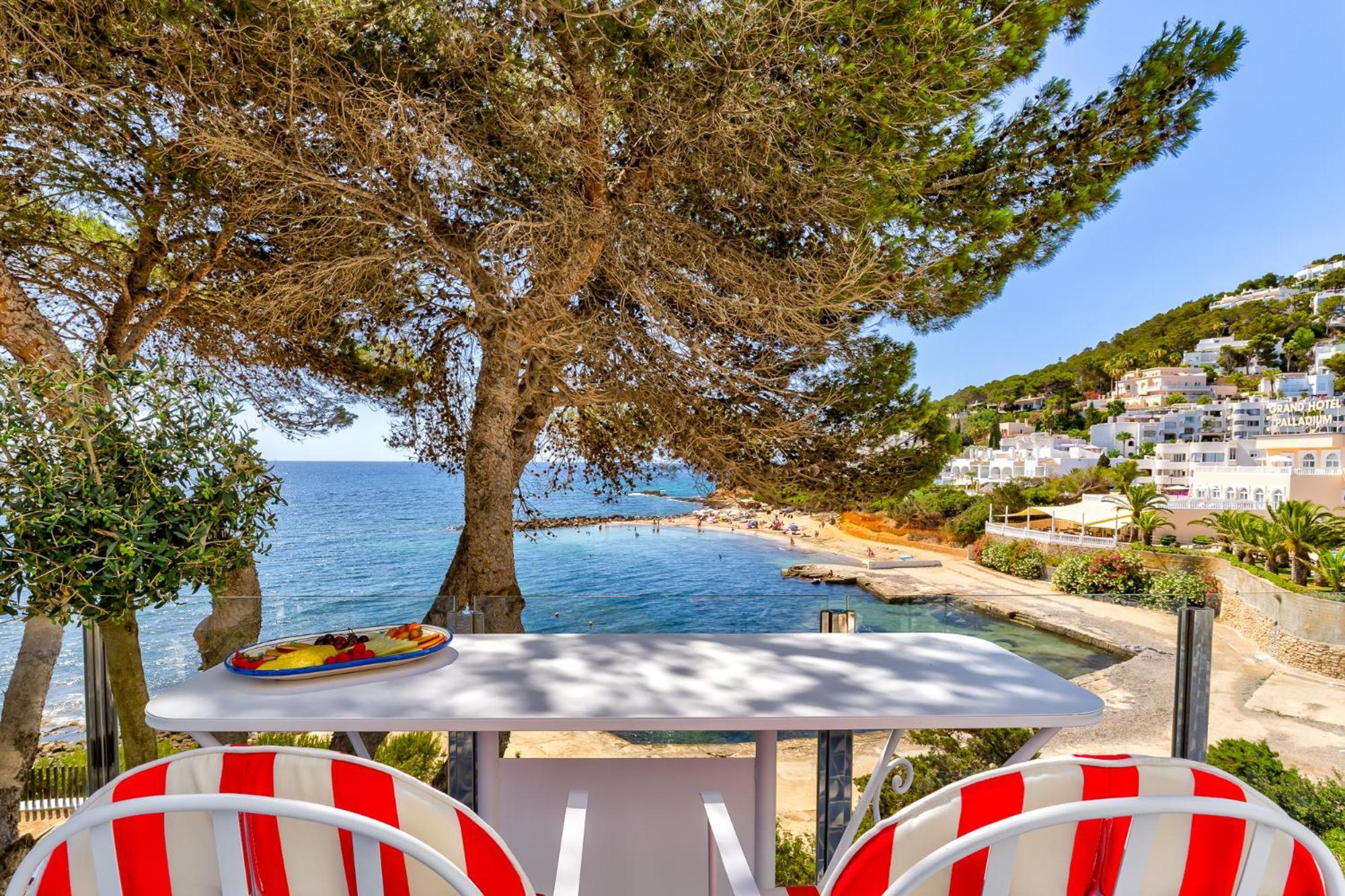 Hotel Mongibello Ibiza (Adults Only) Santa Eularia des Riu Exterior photo