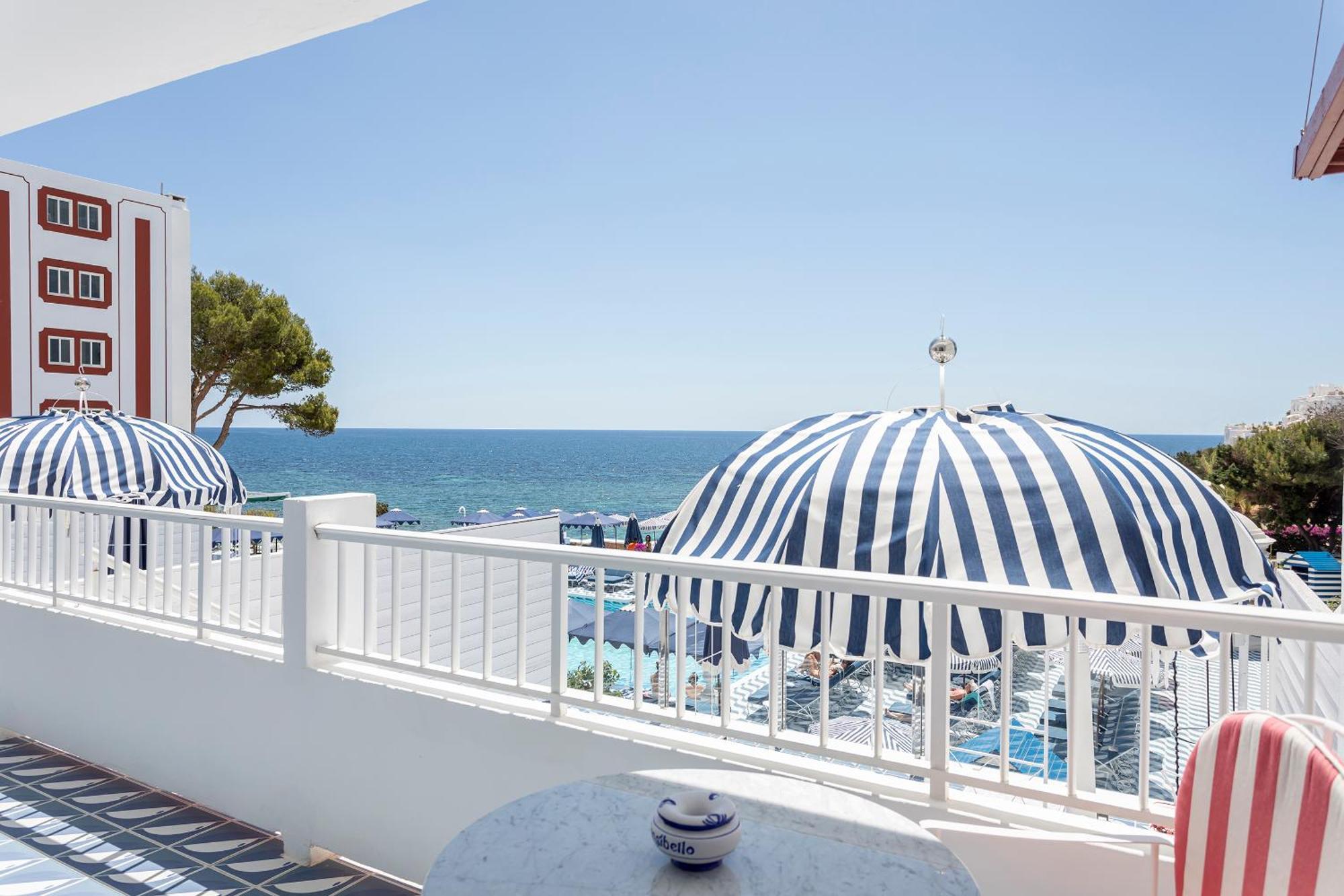 Hotel Mongibello Ibiza (Adults Only) Santa Eularia des Riu Room photo